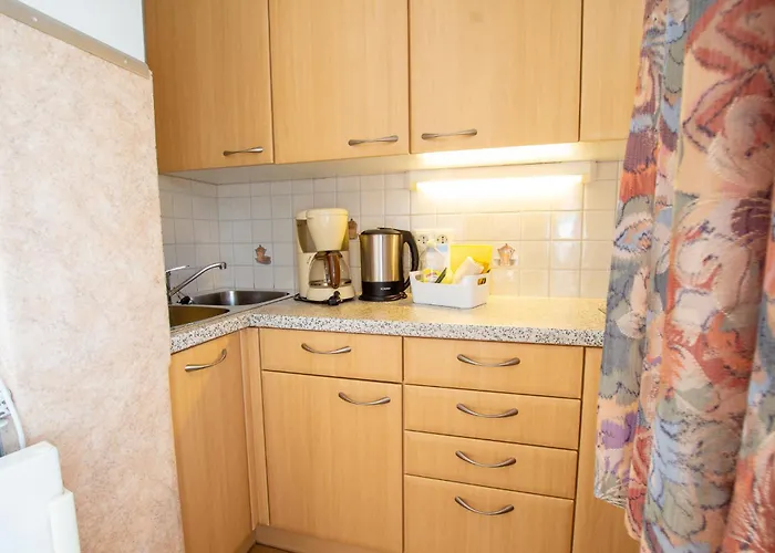 Inge - Downtown קפרון